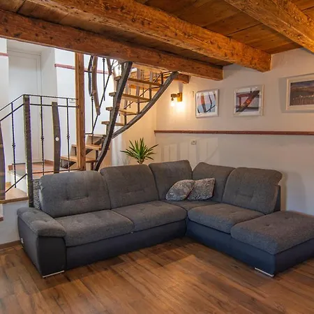 Apartamento Hisa Margarita *