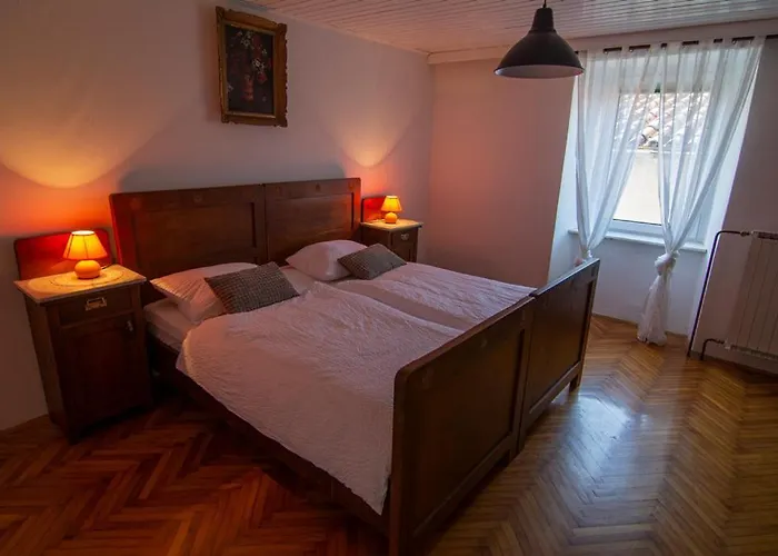 Hisa Margarita Ajdovščina